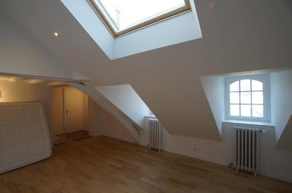 Maison Bossoreil Bed & Breakfast อองเชร์ ภายนอก รูปภาพ